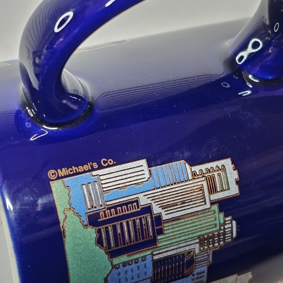 Seattle Coffee Mug Cup Space Needle City Skyline Mt. Rainier Blue & Gold Trim - Picture 5 of 7